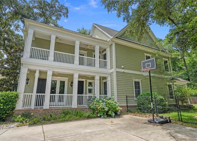 Property at 100 Brookgreen Trace Pl, Pawleys Island, SC 29585, 4 beds, 3.5 baths