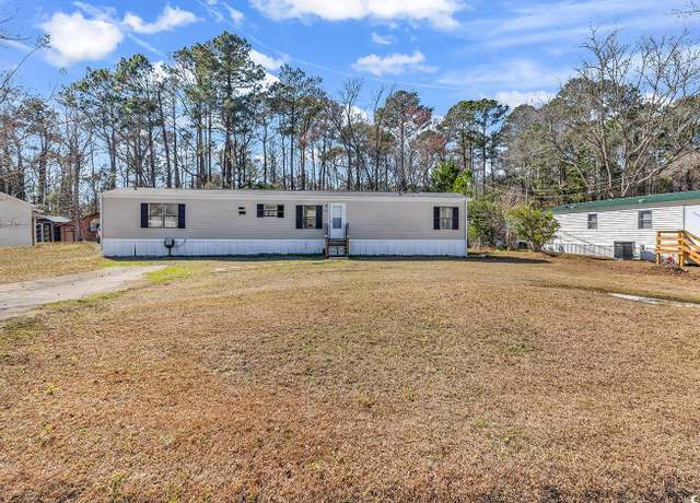 Property at 5535 Creon St, Myrtle Beach, SC 29588, 4 beds, 3 baths