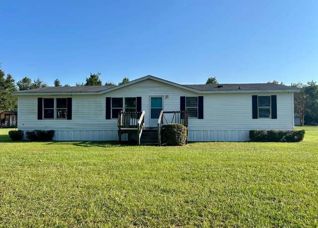 Property at 1735 Senator Gasque Rd, Marion, SC 29571, 4 beds, 2 baths
