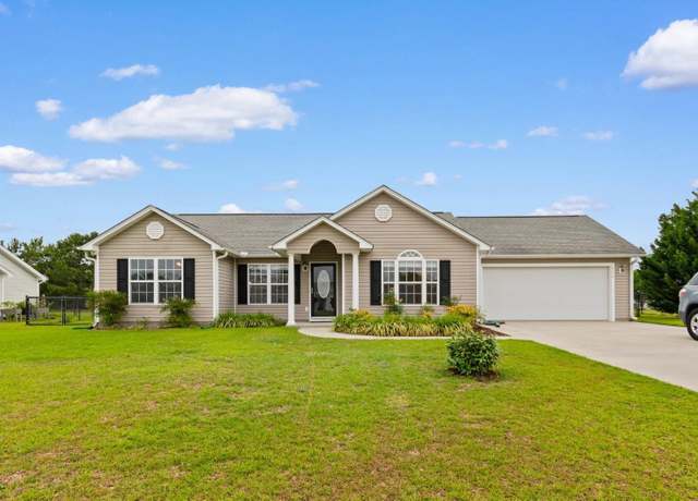 Property at 520 Winged Elm St, Loris, SC 29569, 3 beds, 2 baths