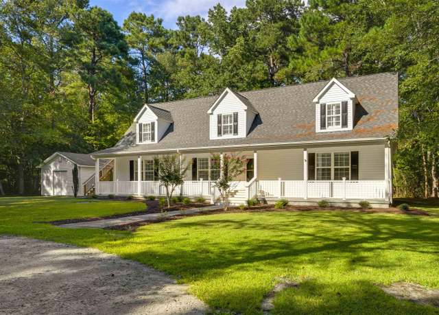 Property at 3758 Loblolly Ave, Little River, SC 29566, 6 beds, 3 baths