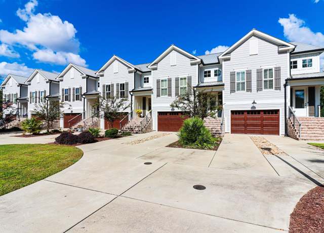 Property at 72 Landing Rd, Pawleys Island, SC 29585, 3 beds, 2.5 baths