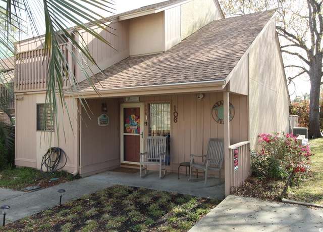 Property at 305 21st Ave S #106, Myrtle Beach, SC 29577, 3 beds, 2 baths