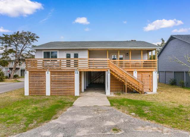 Property at 406 47th Ave S, North Myrtle Beach, SC 29582, 3 beds, 2 baths