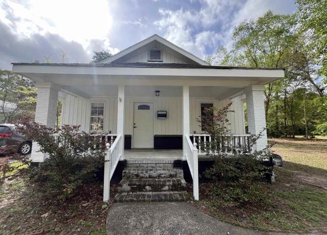 Property at 1413 Tenth Ave, Conway, SC 29526, 2 beds, 2 baths