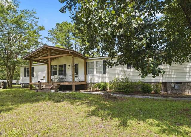 Property at 2102 Highway 548, Conway, SC 29527, 3 beds, 2.5 baths