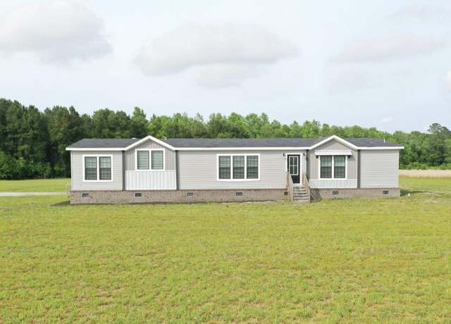 Property at 9996 Hardwick Rd, Nichols, SC 29581, 4 beds, 3 baths