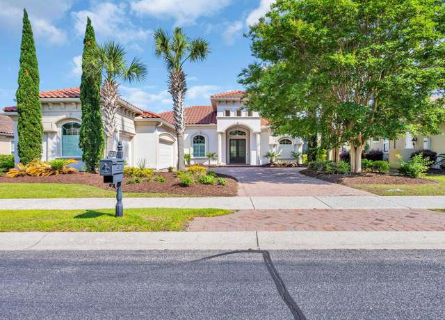 Property at 7202 Seville Dr, Myrtle Beach, SC 29572, 4 beds, 3 baths