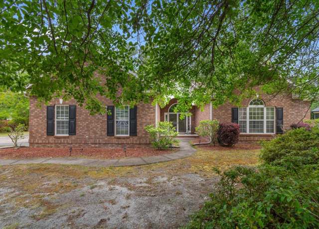 Property at 142 Pinfeather Trl, Myrtle Beach, SC 29588, 4 beds, 2 baths
