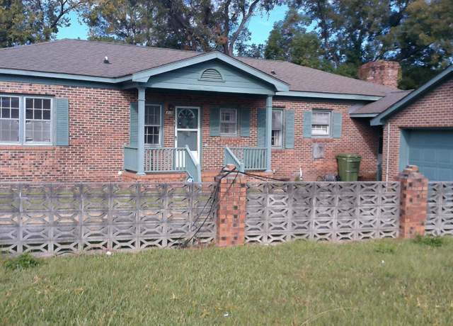 Property at 310 N Merriman Rd, Georgetown, SC 29440, 3 beds, 2 baths