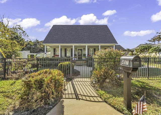 Property at 407 15th Ave S, North Myrtle Beach, SC 29582, 3 beds, 2.5 baths