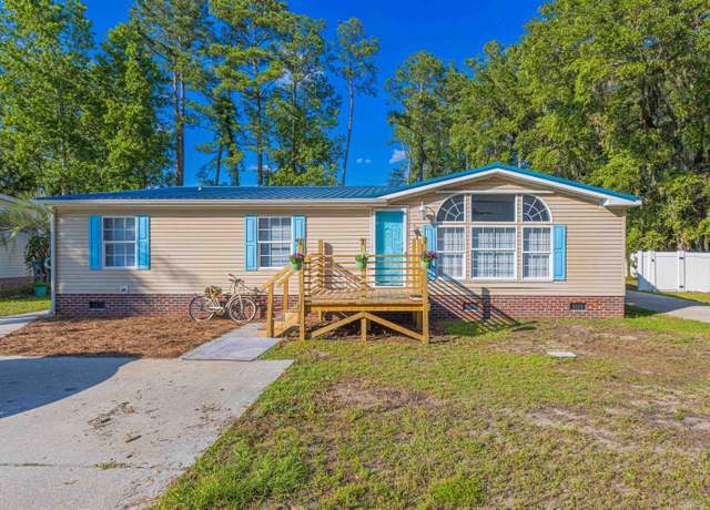 Property at 320 Misty Breeze Ln, Murrells Inlet, SC 29576, 3 beds, 2 baths