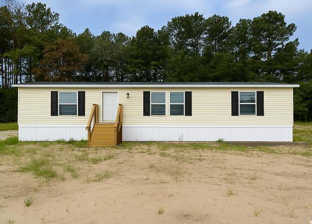 Property at 1120 Amanda Ln, Loris, SC 29569, 3 beds, 2 baths