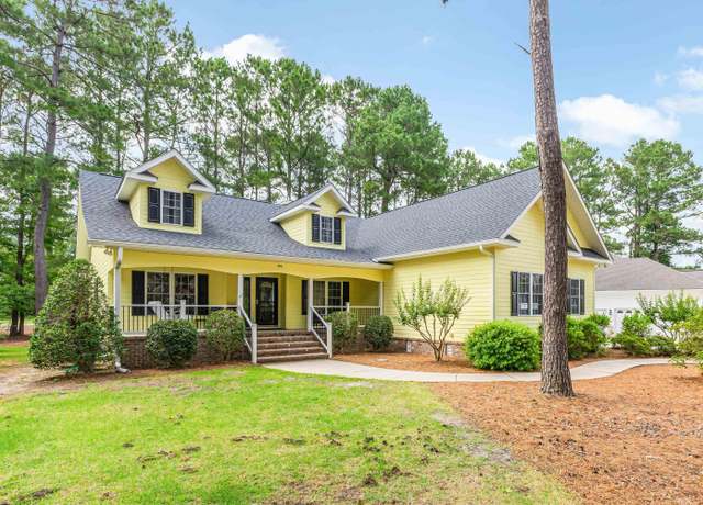 Property at 786 Wild Oak Ln NW, Calabash, NC 28467, 3 beds, 2 baths