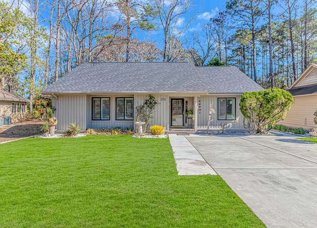 Property at 111 Hickory Dr, Conway, SC 29526, 3 beds, 2 baths