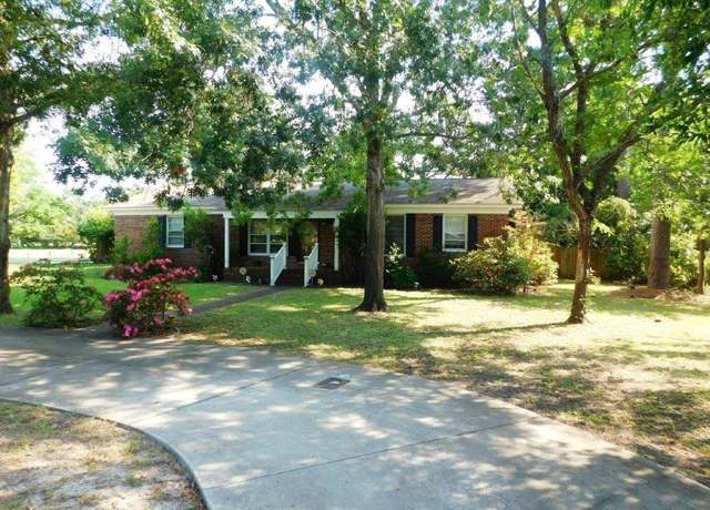 Property at 712 Dogwood Ave, Myrtle Beach, SC 29577, 4 beds, 3 baths