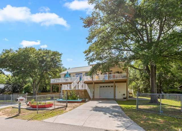 Property at 3926 Flagg St, Murrells Inlet, SC 29576, 3 beds, 2.5 baths