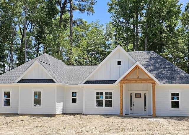 Property at 25 Pinewood Dr, Carolina Shores, SC 28467, 3 beds, 2 baths