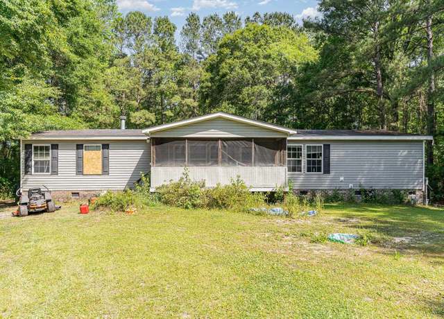 Property at 563 Old Pireway Rd, Conway, SC 29526, 3 beds, 3 baths