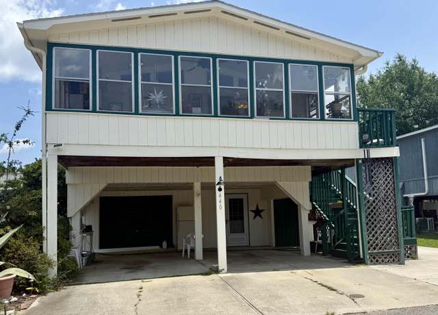 Property at 440 Meadowlark Dr, Surfside Beach, SC 29575, 3 beds, 2 baths