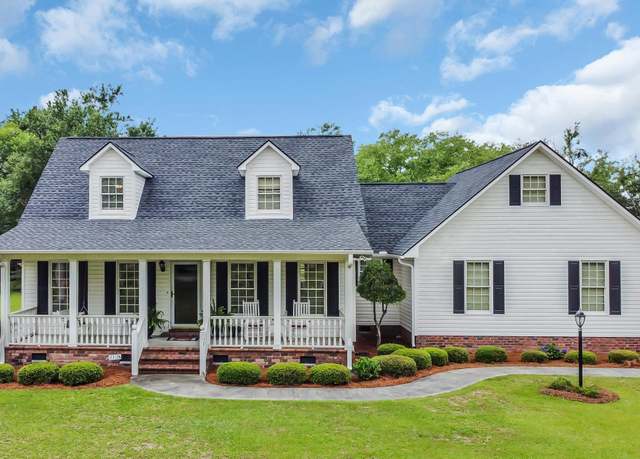 Property at 412 Carolina Dr, Loris, SC 29569, 3 beds, 3 baths
