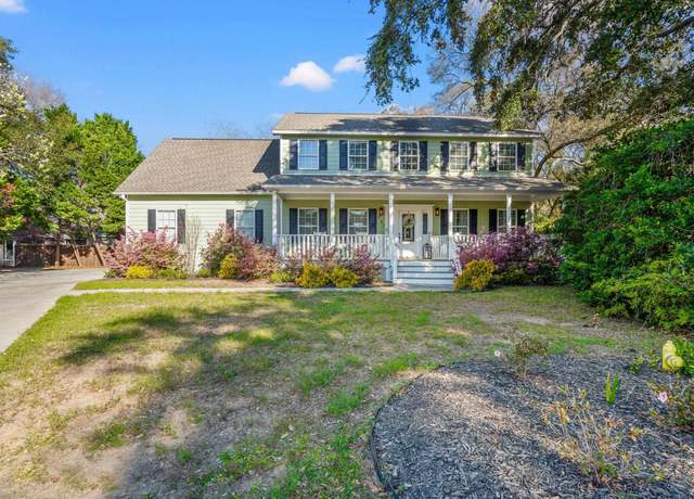 Property at 837 Flicker Pl, Murrells Inlet, SC 29576, 5 beds, 3 baths