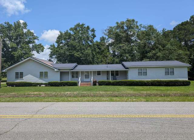 Property at 5370 Miracle Ln, Conway, SC 29526, 3 beds, 2 baths