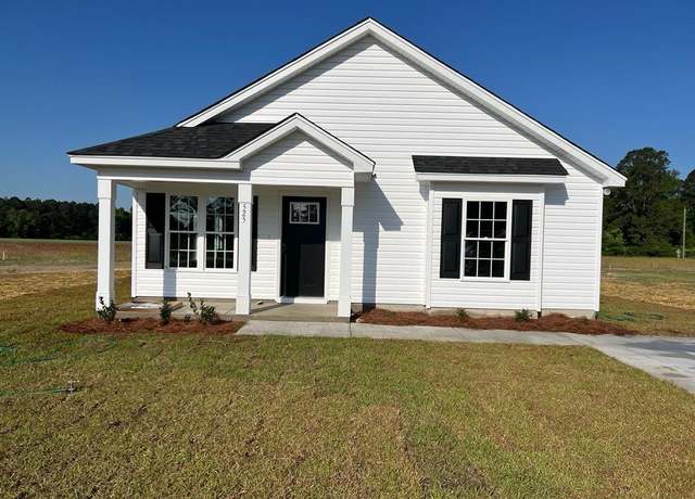 Property at 2582 Spruce Cottonwood Dr, Loris, SC 29569, 3 beds, 2 baths