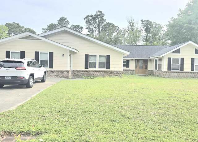 Property at 1769 Crooked Pine Rd, Surfside Beach, SC 29575, 5 beds, 2.5 baths