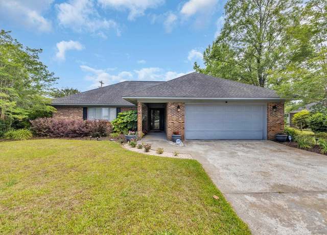 Property at 215 Lander Dr, Conway, SC 29526, 3 beds, 3 baths