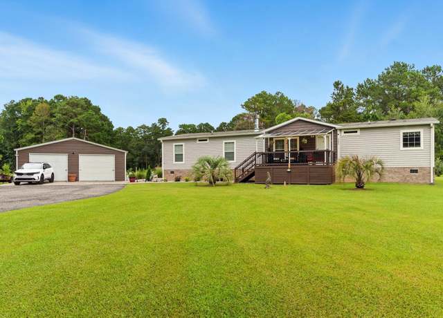 Property at 3085 Canady Ln, Loris, SC 29569, 3 beds, 2 baths