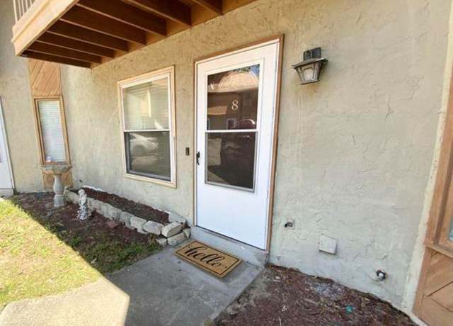 Property at 600 65th Ave N #8, Myrtle Beach, SC 29572, 3 beds, 2.5 baths