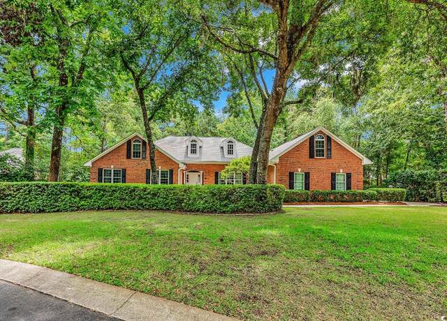 Property at 241 Black Duck Rd, Pawleys Island, SC 29585, 4 beds, 3.5 baths