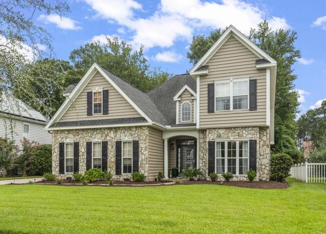 Property at 3004 Waterbury Ln, Myrtle Beach, SC 29588, 4 beds, 2.5 baths