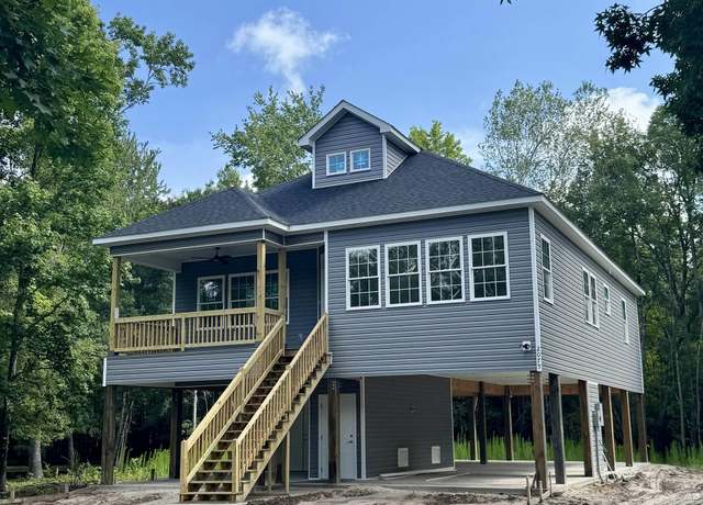 Property at 2075 Lees Landing Cir, Conway, SC 29526, 3 beds, 2 baths