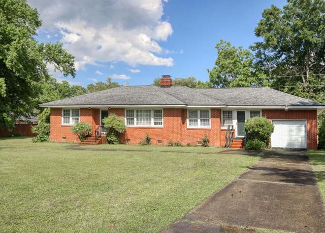 Property at 2004 Seitter St, Georgetown, SC 29440, 3 beds, 2 baths