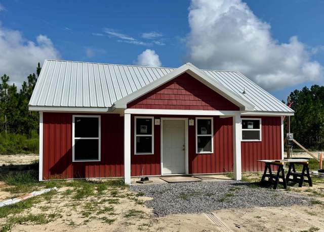 Property at 1698 Carriage Dr, Loris, SC 29569, 2 beds, 1 bath