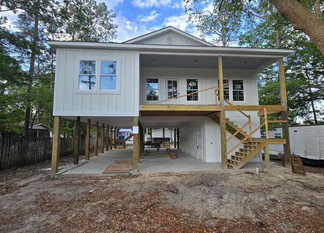 Property at 2414 Gann Ave, North Myrtle Beach, SC 29582, 4 beds, 3 baths