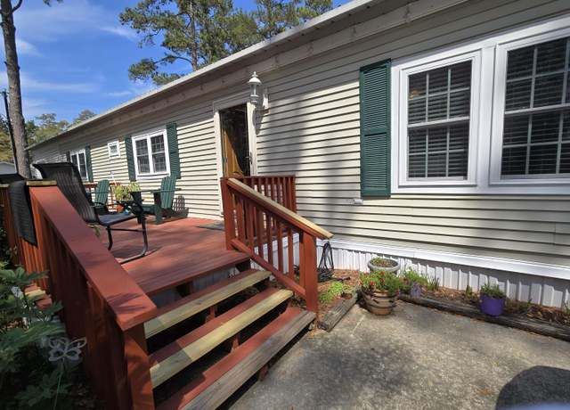 Property at 420 Delton Dr, Garden City Beach, SC 29576, 3 beds, 2 baths