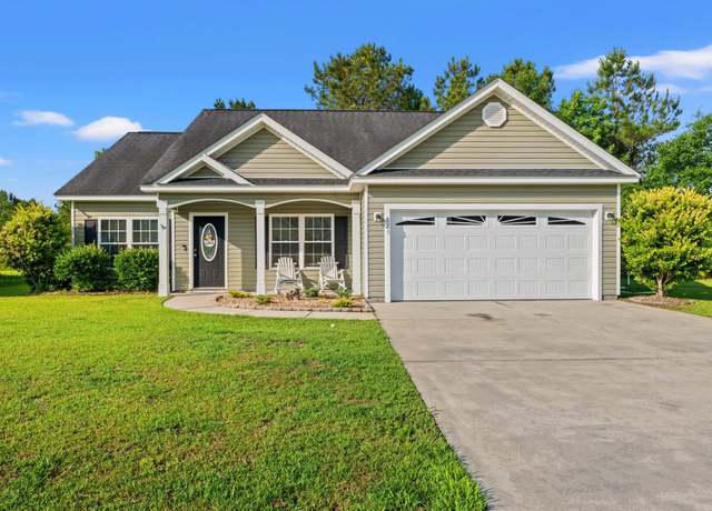 Property at 825 Payne Ct, Conway, SC 29526, 3 beds, 2 baths