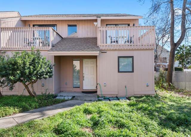Property at 305 S 21st Ave S #112, Myrtle Beach, SC 29577, 3 beds, 2 baths