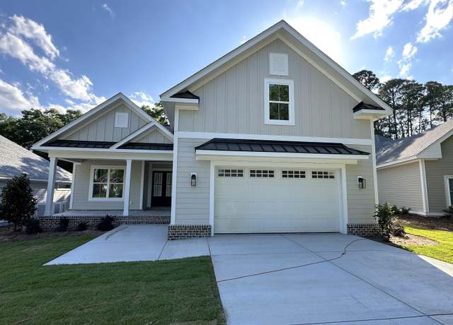 Property at 924 Morrall Dr, North Myrtle Beach, SC 29582, 4 beds, 3 baths