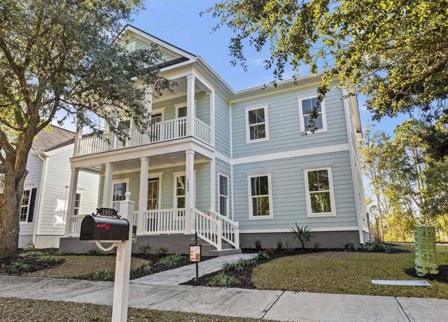 Property at 1604 James Island Ave, North Myrtle Beach, SC 29582, 4 beds, 3.5 baths