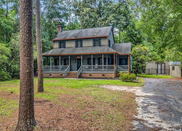 Property at 1072 Chelsey Cir, Conway, SC 29526, 3 beds, 2.5 baths