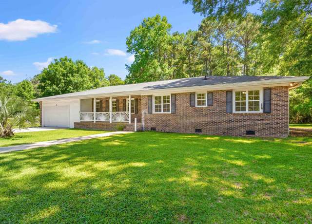 Property at 2415 Magnolia Ln, Little River, SC 29566, 4 beds, 2 baths