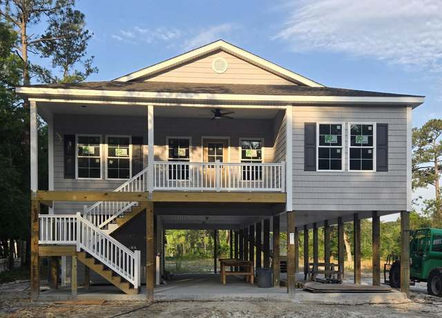 Property at 4823 Riverside Dr, North Myrtle Beach, SC 29582, 4 beds, 3 baths