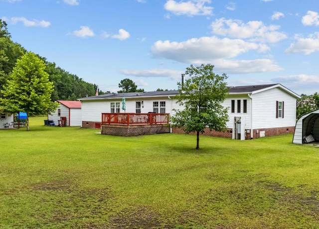 Property at 1327 Clearview Ct, Loris, SC 29569, 4 beds, 2 baths