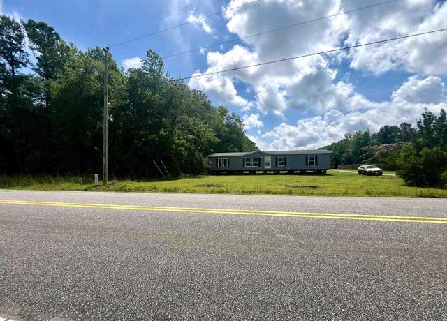 Property at 3353 Fries Bay Rd, Loris, SC 29569, 4 beds, 2 baths