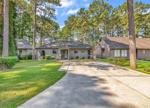 Property at 102 Berry Tree Ln, Conway, SC 29526, 2 beds, 2 baths