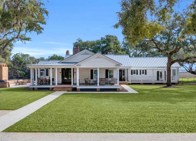 Property at 161 Twelve Oaks Dr, Pawleys Island, SC 29585, 4 beds, 3 baths